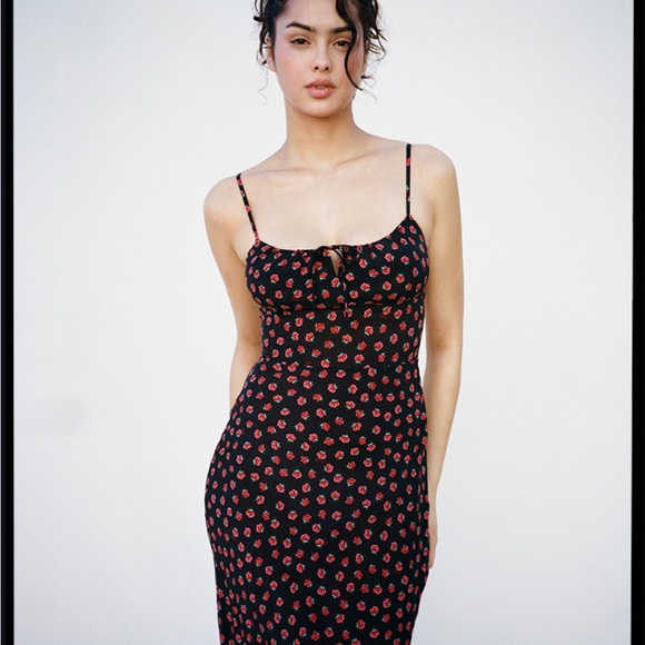 Realisation Par Alba Midi Dress with Red Floral Print - Picture 3 of 4